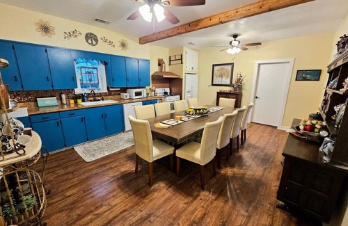 Hondo Apartment | Historic Farmhouse Tranquil Country Nature Escape