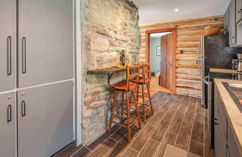 Gerton Cabin | Historic Glenna Cabin