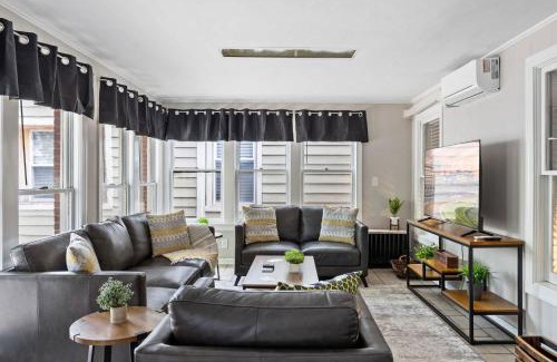 Bonnycastle House | Historic Highlands Retreat Prime Location Gem