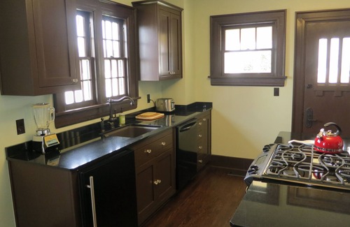 Cherry Street House | Historic Home - Freshly Renovated - in the Heart of it All - Skyline Views!