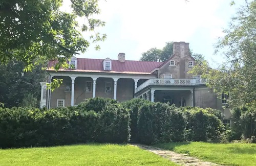 Middleburg House | Historic home with 7 BR near Middleburg, VA in Piedmont horse country