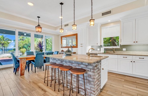 Anglers Park House | Historic Jewel of Key Largo With Two Houses on private two Acres