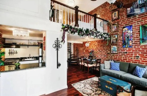 Faubourg Marigny Apartment | Historic Loft in the Heart of the French Quarter!