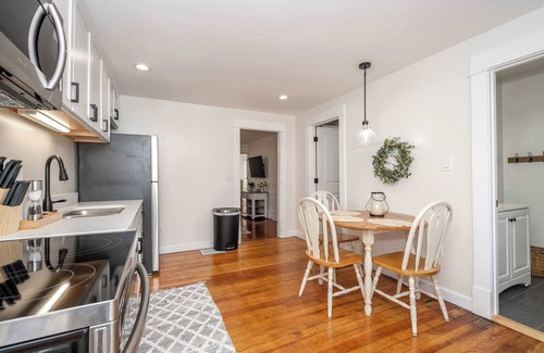 Ludlow Condo | Historic Ludlow Apt B