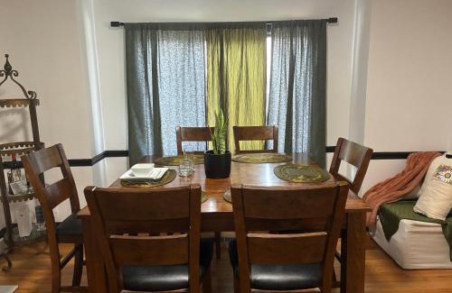 South Kansas City House | Historic Paseo Experience