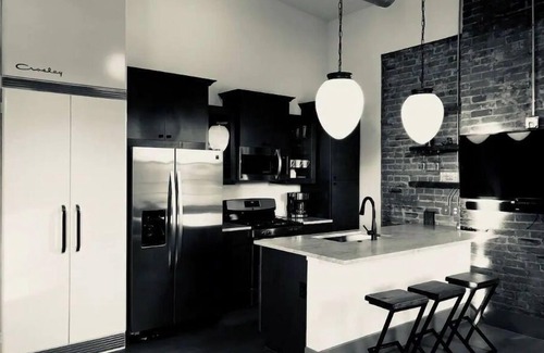 Over-the-Rhine Condo | Historic Penthouse Style Loft in OTR, Parking Included