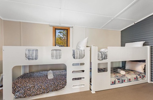 Boolambayte House | HISTORIC POST OFFICE STAY / PURE TRANQUILITY