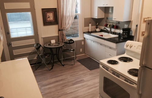 Port Huron Apartment | Historic Queen Anne Home In The Heart Of Port Huron
