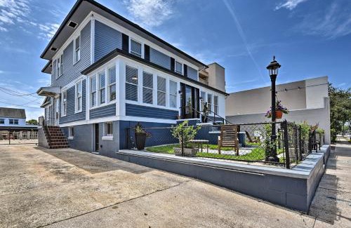 South Beach Street Historic District House | Historic Renovated Home Less Than 2 Mi to Beach and Pier!