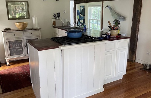 Commercial Street Cottage | Historic Sailmaker's Cottage in Heart of Provincetown, Steps from Beach