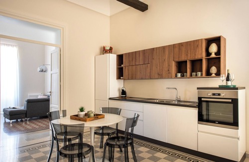 Borgo Vecchio Apartment | Historic stay on harbor, city center walk (5 min)