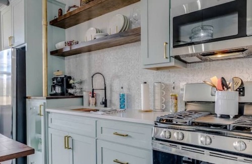 Gainesville Apartment | Historical Bell Tower Loft - Old FireHouse