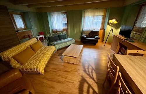 Naters Apartment | Historische Maisonette-Wohnung mit Gästekarte und Ermässigungen
