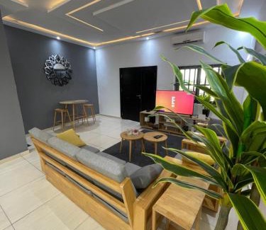 Abomey-Calavi Apartment | Hit appartement cosy vue sur lac