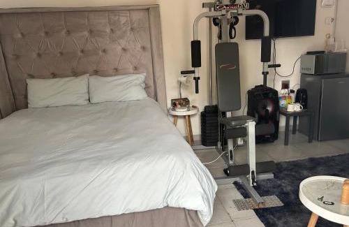 Moses Kotane Apartment | Hlones place