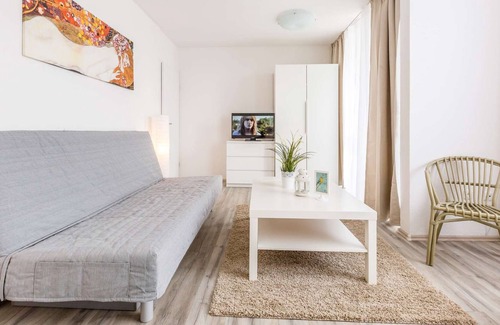 Hackenbroich Apartment | HÖ01 large apartment with dryer and washing machine