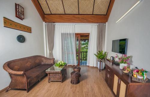 Hoa Binh Hotel | Hoa Binh Hotel