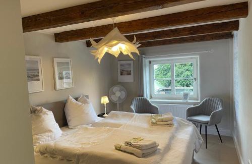 Prasdorf Apartment | Hof Sonnenmeer - Ostsee - nachhaltig - ökologisch & wunderschön
