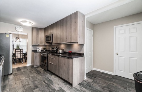 Schaumburg House | Hoffman Estates Rental