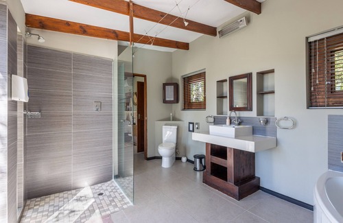 Die Barakke House | Hog Hollow Country Lodge