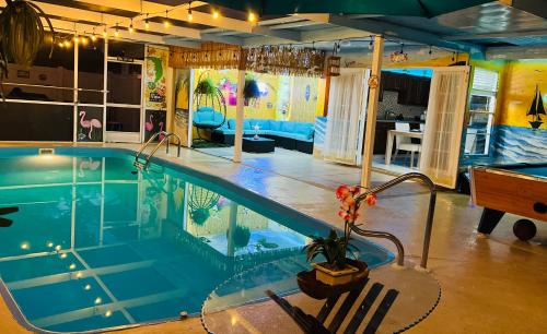 Orchid Lake Village House | Hogar