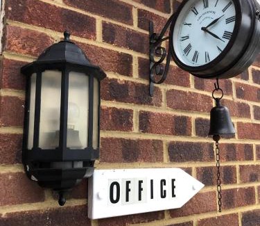 Sheerness House | Hogwarts Bed and Continental Breakfast