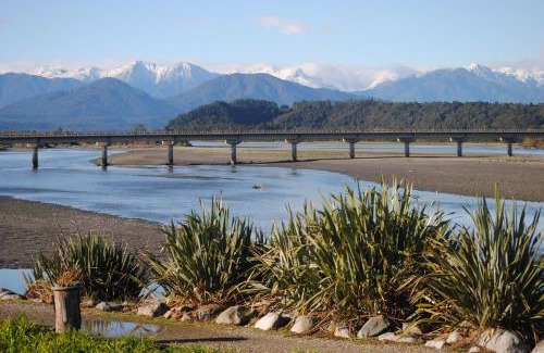Hokitika Apartment | Hoki Boatshed Holiday Accommodation