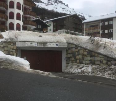 Leukerbad Apartment | Holiday 87