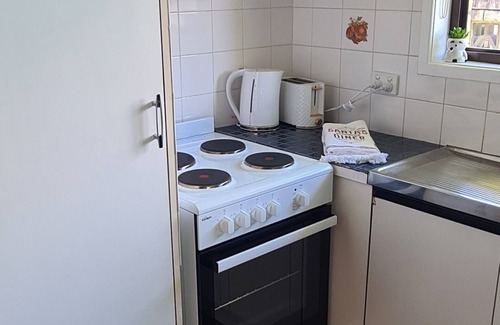 Robertson House | Holiday accommodation in fantastic location