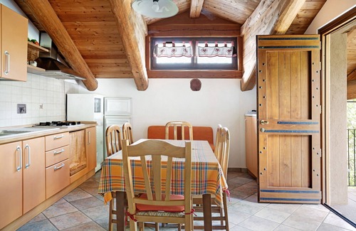 San Michele Prazzo Apartment | Holiday Apartment 'Anemone Tano Di Grich'"with Mountain View, 2 Balconies & Shared Terrace