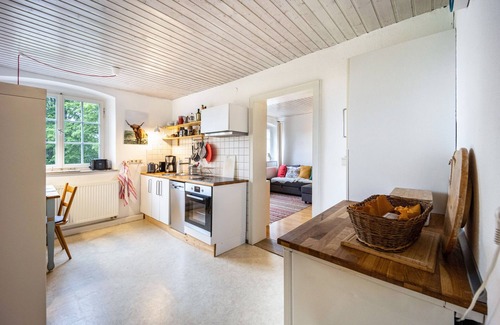 Eggenreute Apartment | Holiday Apartment 'Klosterhof Eggenreute' with Mountain View