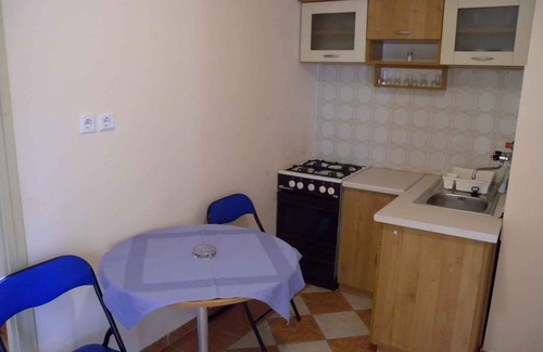 Balatonszarszo Apartment | Holiday apartment 300 m from Lake Balaton with air conditioning