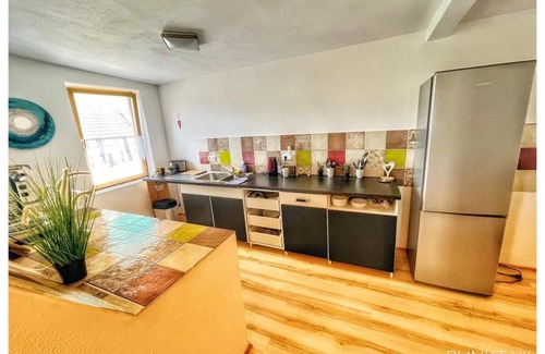 Burghaslach Apartment | Holiday Apartment 4 with Garden and Wi-Fi