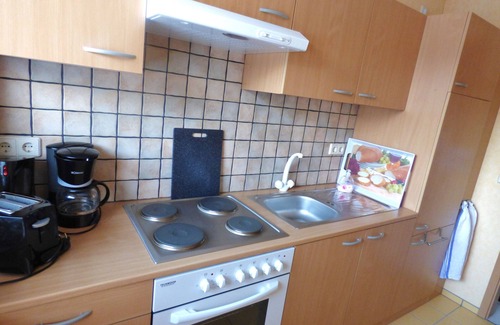 Hermsdorf-Erzgebirge Apartment | Holiday Apartment 'Adrett' with Garden & Wi-Fi