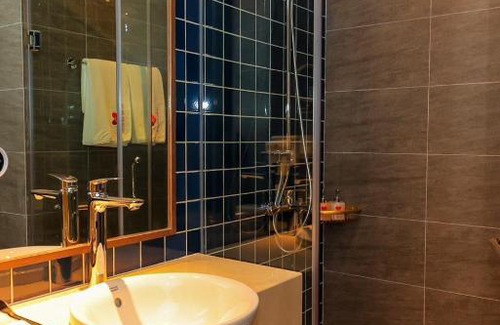 Suoi Nuoc Beach Apartment | Holiday Apartment - Apec Mandala Wyndham Mũi Né