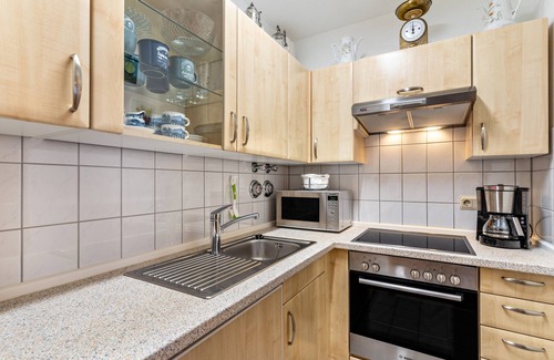 Schonach im Schwarzwald Apartment | Holiday Apartment 'Auszeit' with Mountain View, Private Terrace and Wi-Fi