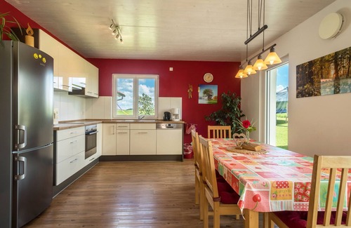 Neukirch Apartment | Holiday Apartment "Buche" with Wi-Fi, Mountain View, Terrace & Garden