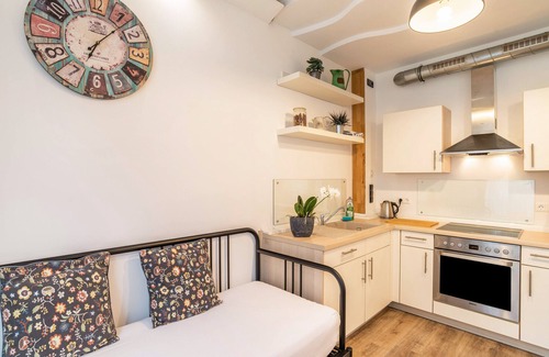 Oberderdingen Apartment | Holiday Apartment "Appartement Aposto 4" with Wi-Fi