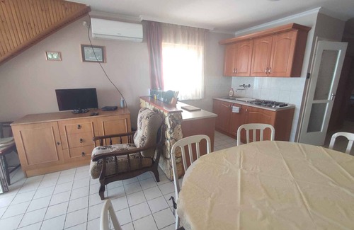 Siofok-Sosto Apartment | Holiday apartment Directly on the lake with its own jetty