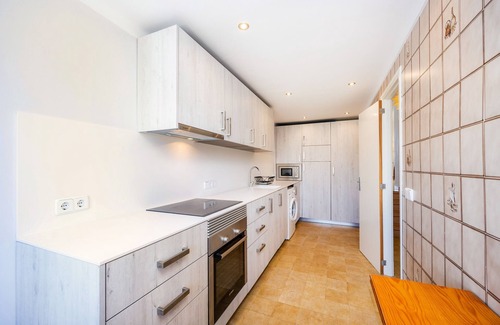 Cala Bona Apartment | Holiday Apartment "Duplex Voramar Mhm Seafront" with Sea View, Balcony & Wi-Fi