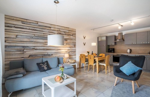 Brandmatt Apartment | Holiday Apartment 'Ferienwohnung Hohfelsenblick' with Terrace, Balcony & Wi-Fi