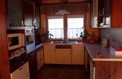 Balatonbereny Apartment | Holiday apartment with pool, grill and dishwasher