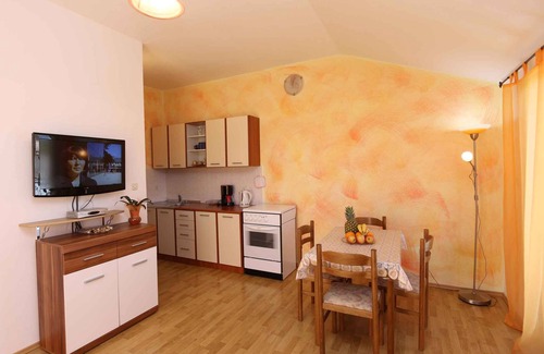 Polje Apartment | Holiday apartment mit Klimaanlage und Meerblick