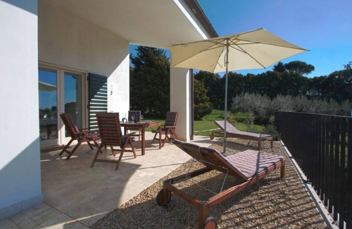 Genzano di Roma Apartment | Holiday apartment near Rome - panorama terrace, Sea view - garden, olive grove