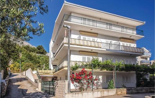 Tice Apartment | Holiday Apartment Omis 07