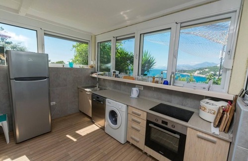 Utjeha Apartment | Holiday apartment Utjeha for 1 - 8 persons with 3 bedrooms - Holiday apartment