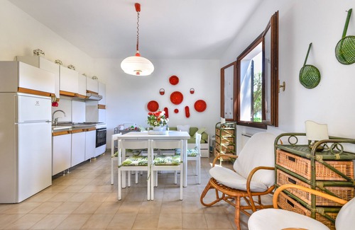 Marmi Apartment | Holiday Apartment "Villetta Marmi" with Private Garden