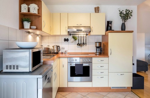 Breitnau Apartment | Holiday Apartment "Weitblick" with Mountain View, Balcony & Wi-Fi