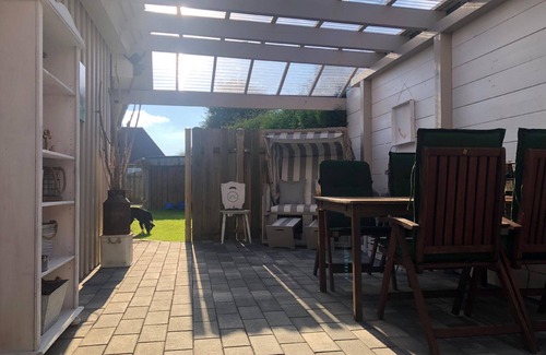 Norddeich House | Holiday apartment Wesselburen for 1 - 5 persons with 3 bedrooms - Holiday house