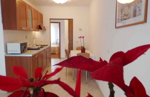 Fazana Apartment | Holiday apartment with barbecue in the garden